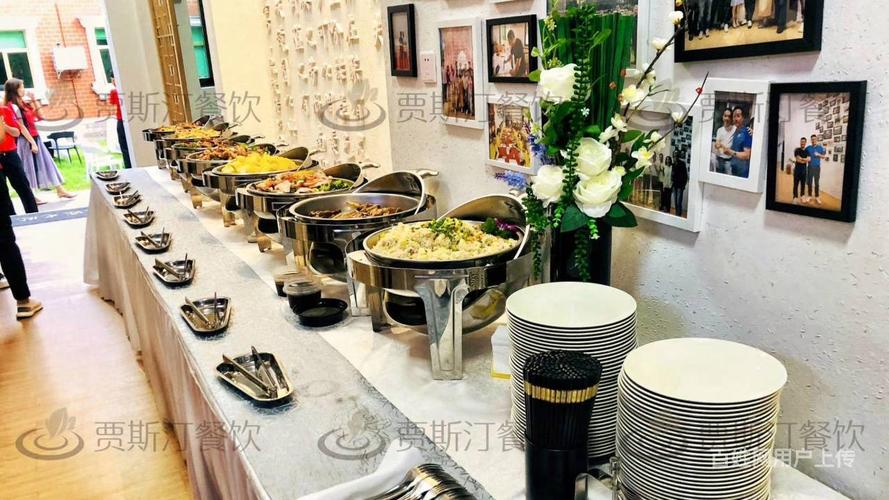 坪山工厂年会场地餐饮围餐上门包办,流动宴会一站服务
